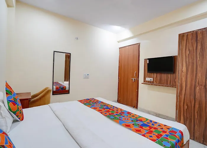 Fabhotel Rv